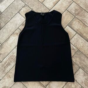 Avenue Sleeveless Sweater in Black, size 14/16